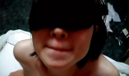 Istirahat seksi bokep terbaru indo cantik sekretaris bejat