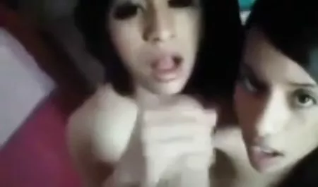 Angel Dark bokep indo model cantik cocok untuk dua anggota