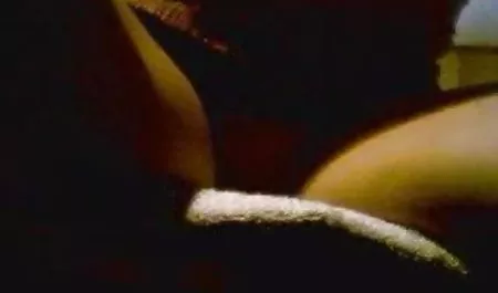 AJ Applegate menjadi tempat kesenangan bokep indo mulus cantik sofa
