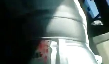 Wanita bokep indo semok cantik bisnis memiliki karyawannya