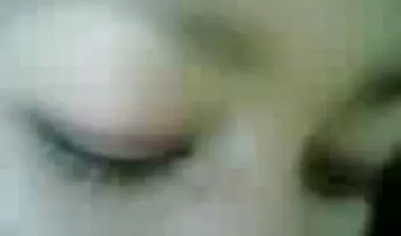 Pria video bokep cantik indo handjob