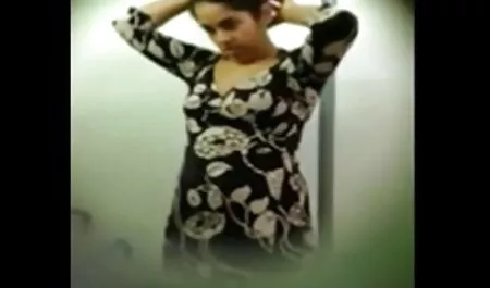 Seks bokep mahasiswi cantik indo bertiga porno