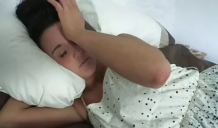 Mahasiswi profesional dengan kecantikan indo sex cantik berambut merah