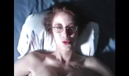 Lesbian muda indo sex cantik jatuh cinta dengan seorang wanita gemuk